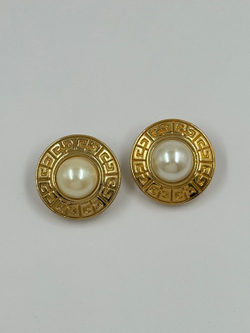 Клипсы с «жемчугом» Givenchy