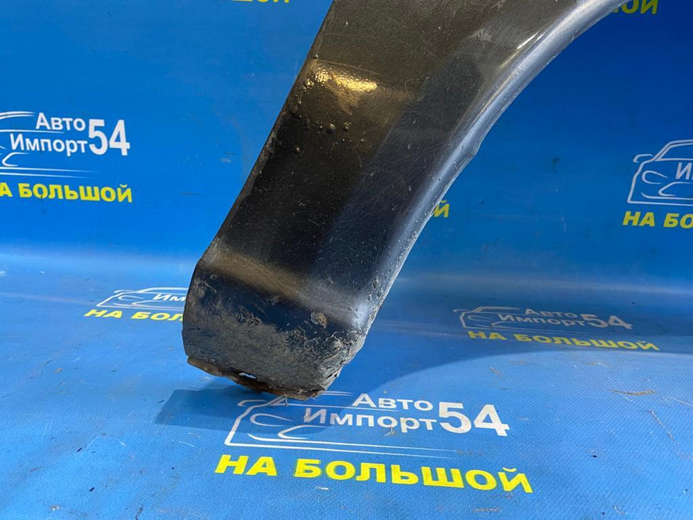Крыло переднее правое MITSUBISHI LANCER 1 995