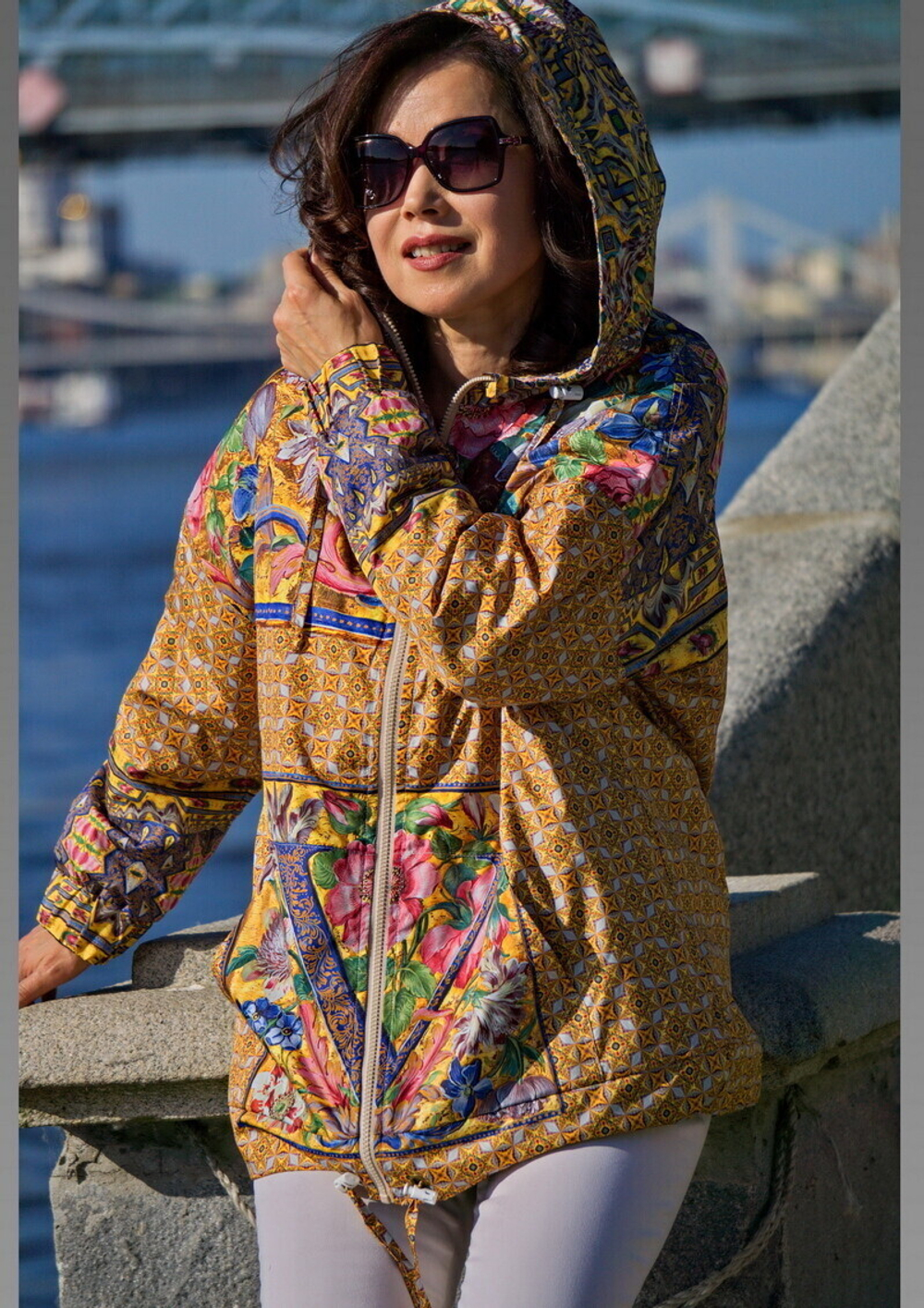 Куртка "Виктория", по мотивам средневекового книжного декора