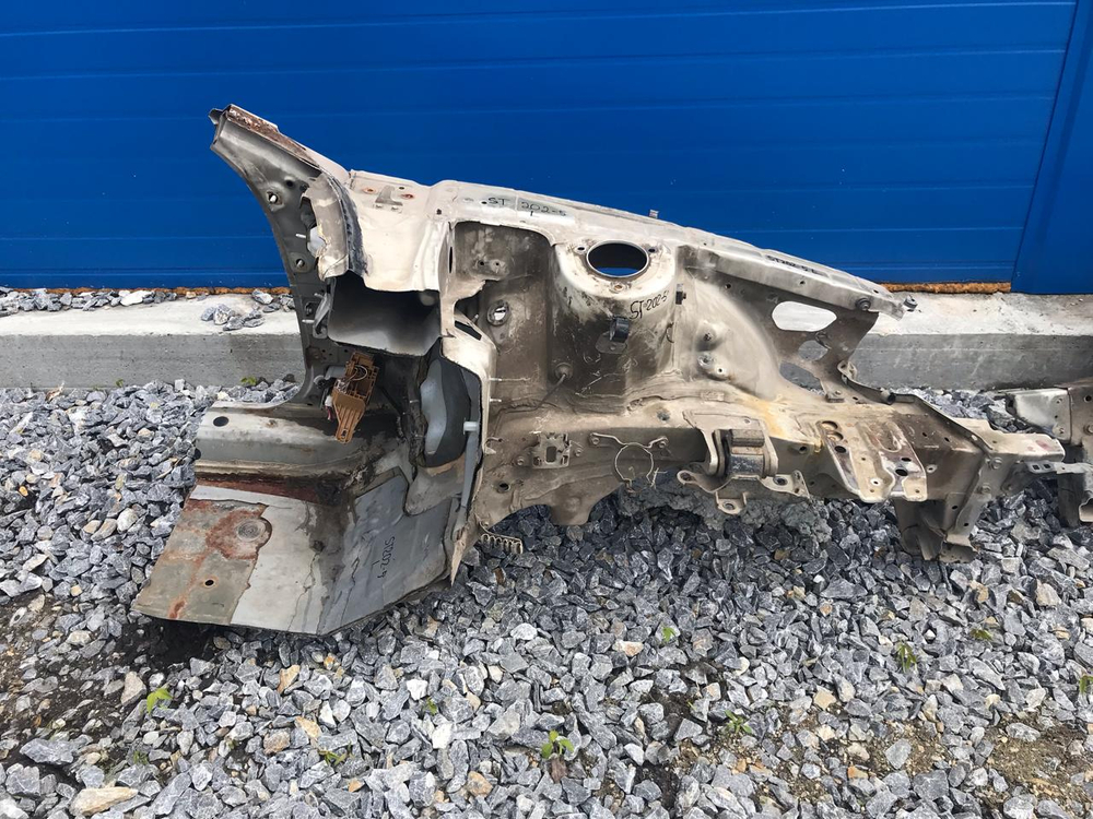 Лонжерон передний левый TOYOTA CARINA ED 1994