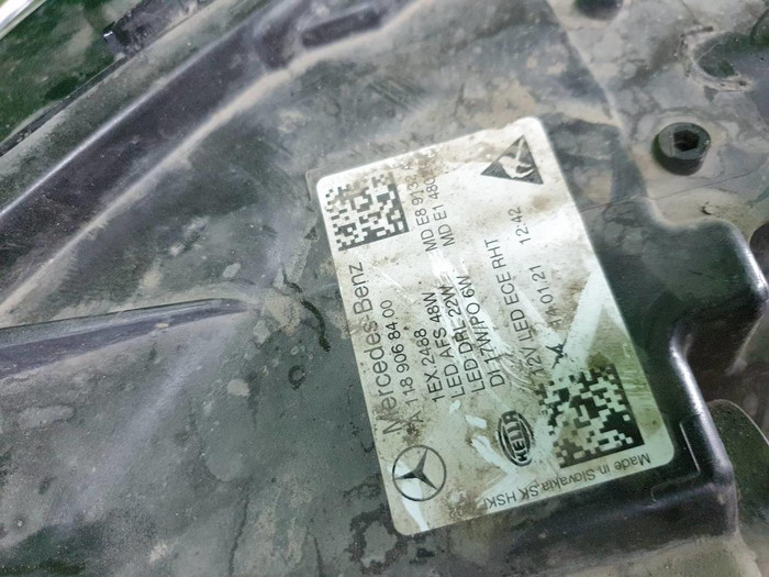 Битая Фара правая Mercedes CLA C118 (19-23) LED