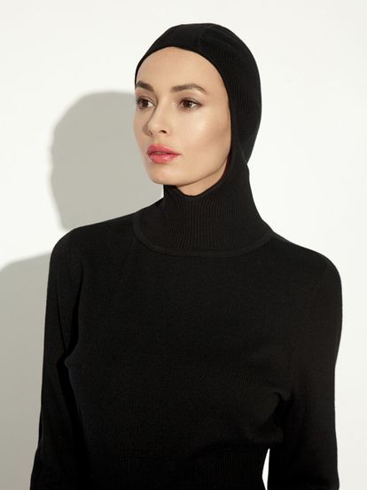 Женский свитер черного цвета из шелка и кашемира - фото 4