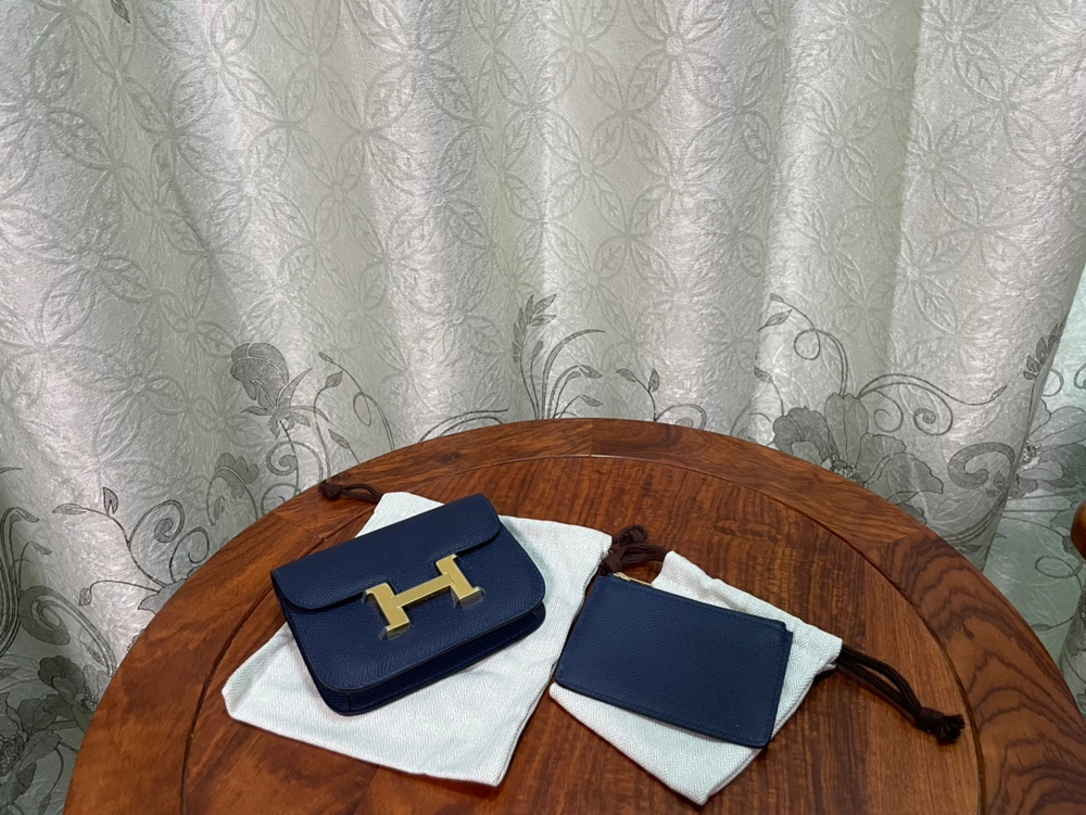Hermes Constance Slim