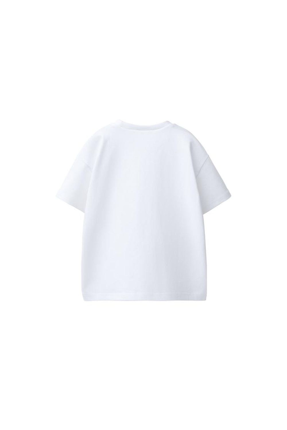 ZARA ФУТБОЛКА С КАРМАНОМ И ВЫШИВКОЙ, БЕЛЫЙ