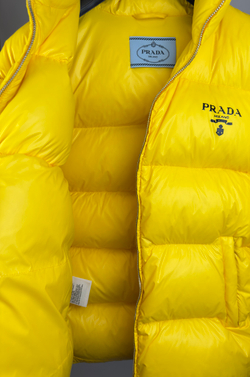Пуховик Prada