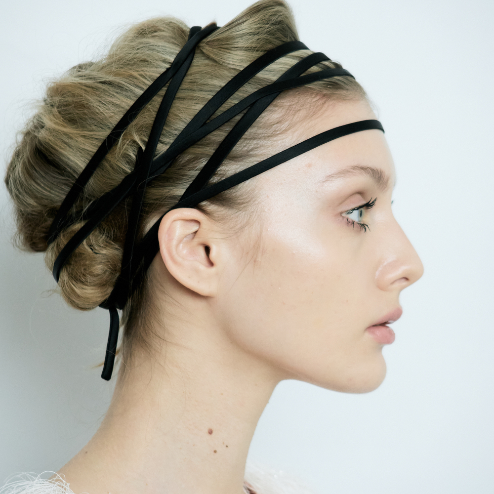 Ободок-чокер классический