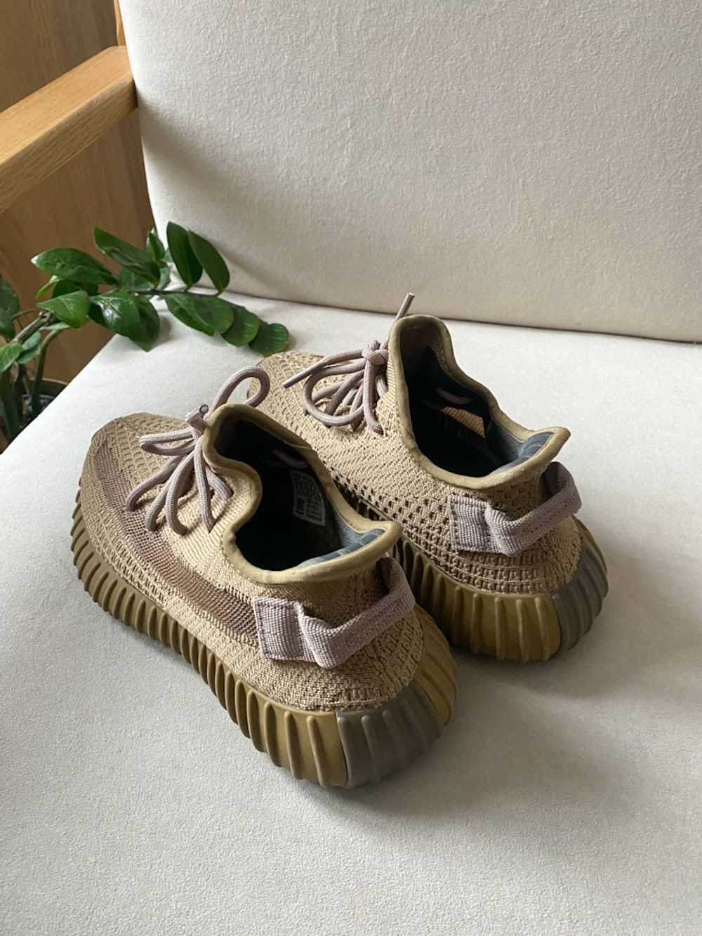 Кроссовки Adidas Yeezy, 34,5