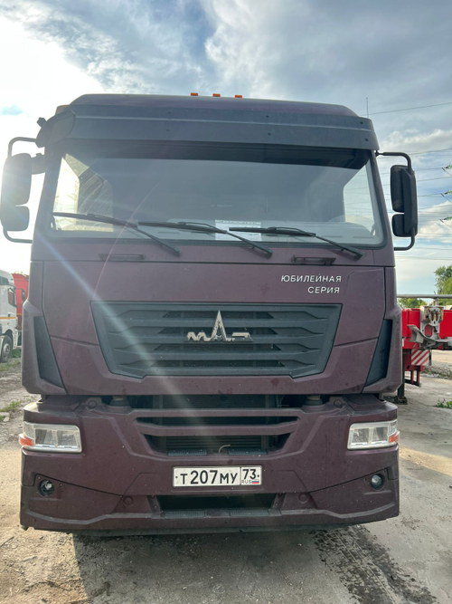 МАЗ 5440 4x2 Седельный тягач 54402L-2531-031 (Дизельный, 11,8 л, 454 л.с., АТ)
