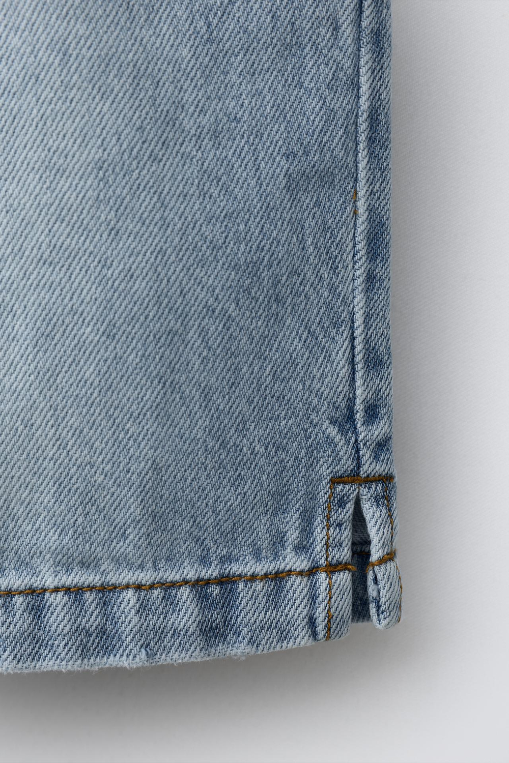 ZARA СВОБОДНЫЕ ДЖИНСОВЫЕ ШОРТЫ, СИНИЙ