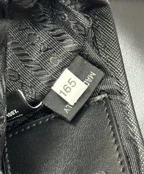 Сумка-мессенджер PRADA из нейлона и сафьяна