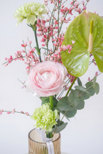 Нежность / ∘ Предчувствие