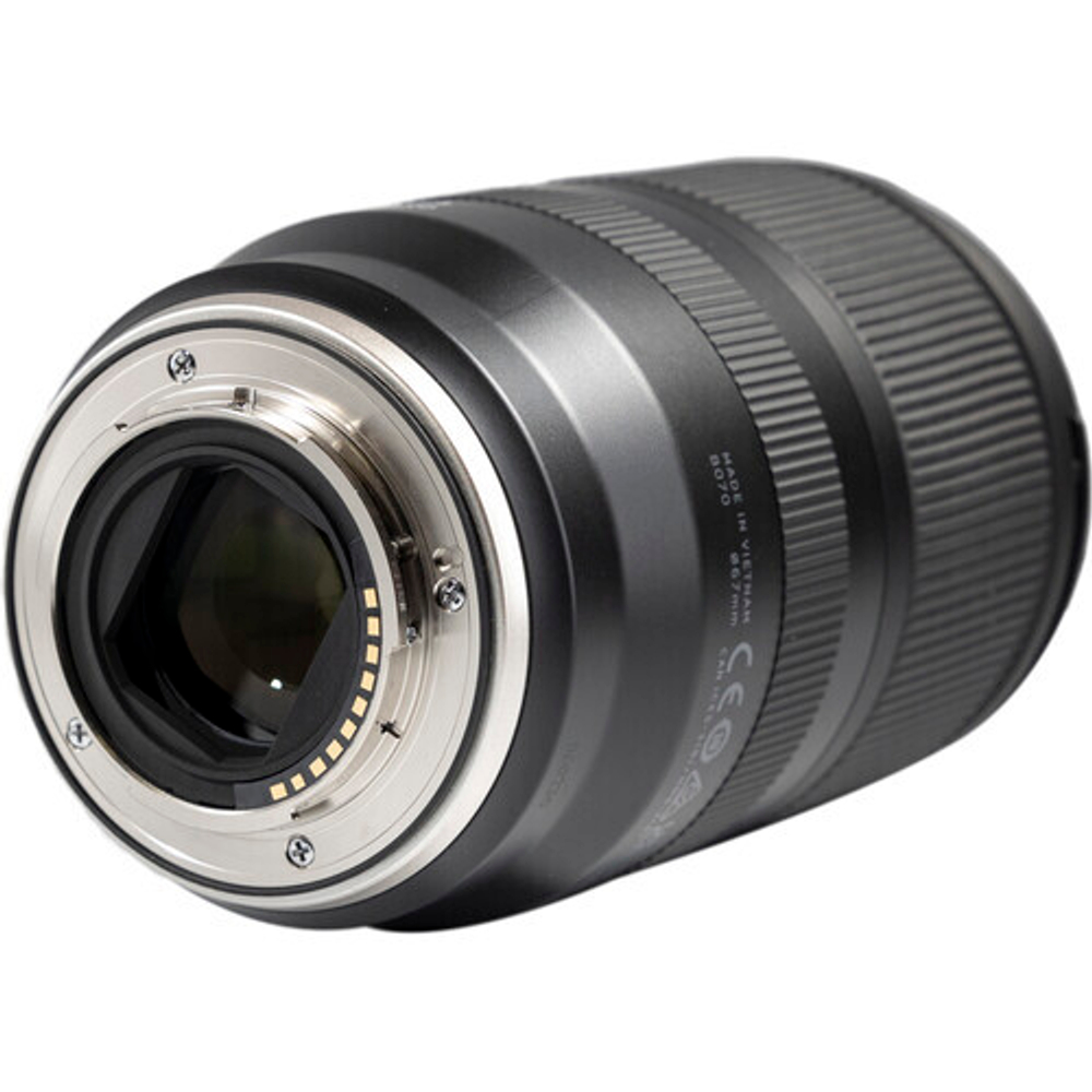 Объектив Tamron 17-70mm F/2.8 Di III-A VC RXD Fujifilm X-Mount