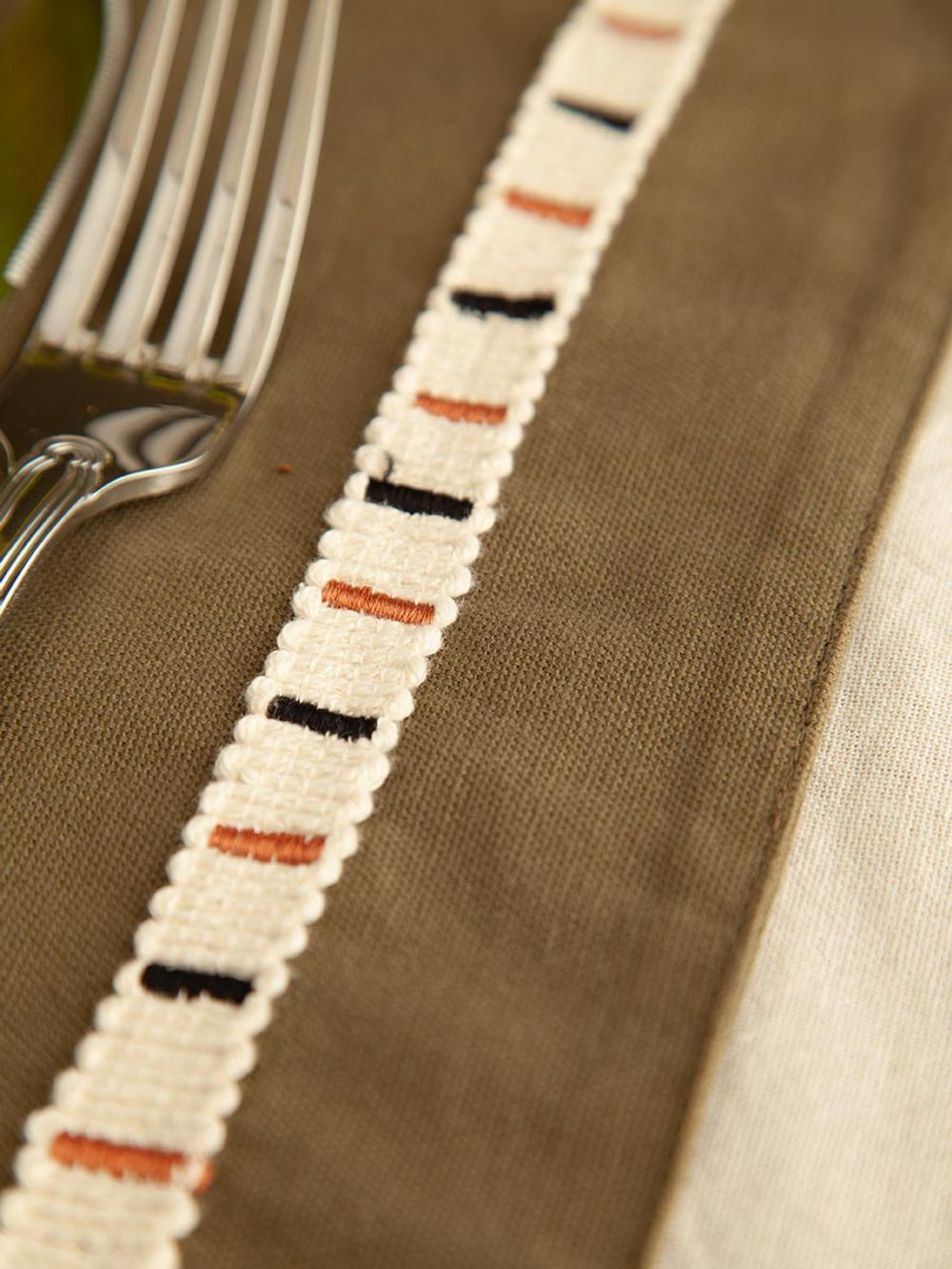 Салфетка под приборы Nomad grid из коллекции Ethnic, 33х48 см