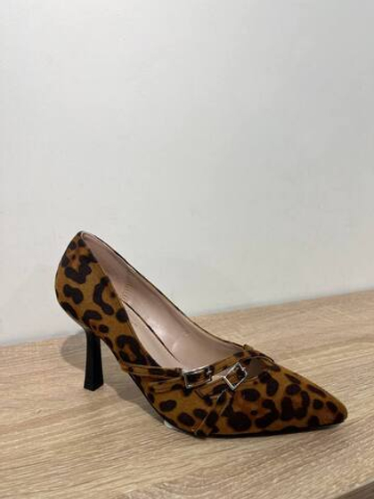 Туфли из эко замши