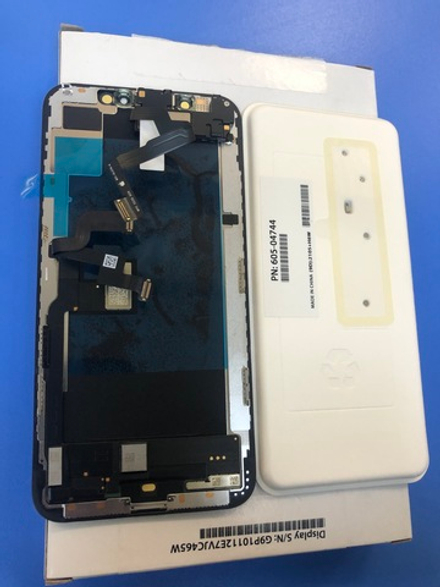 Дисплей в сборе с тачскрином,рамкой и фронтальной камерой чёрный для iPhone Оригинал Сервисный