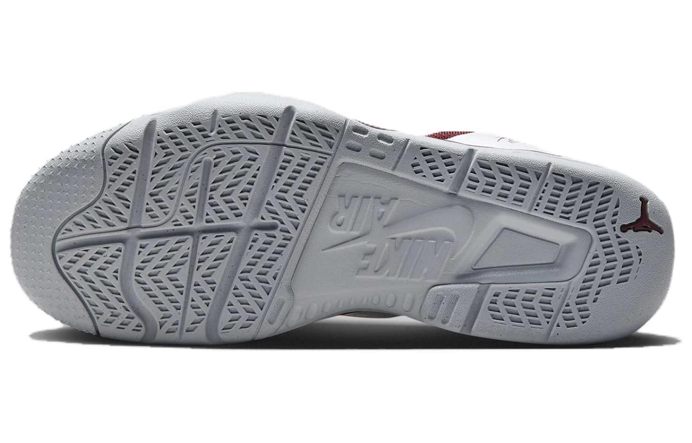 Кроссовки Jordan Stay Loyal 3