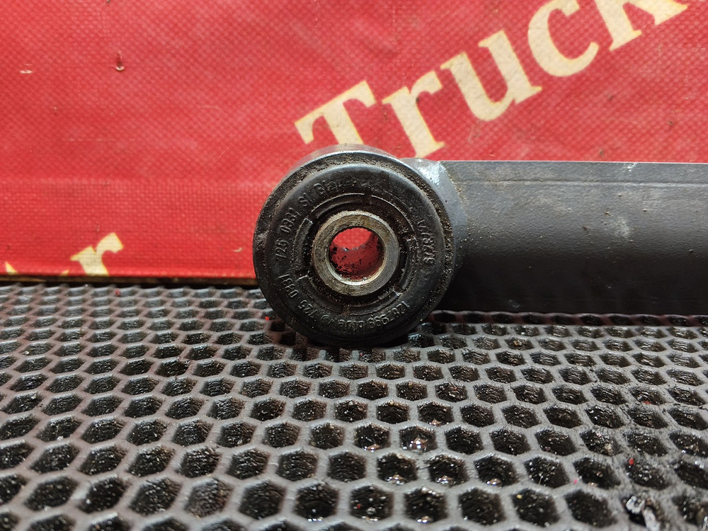 Стойка переднего стабилизатора 2020г.