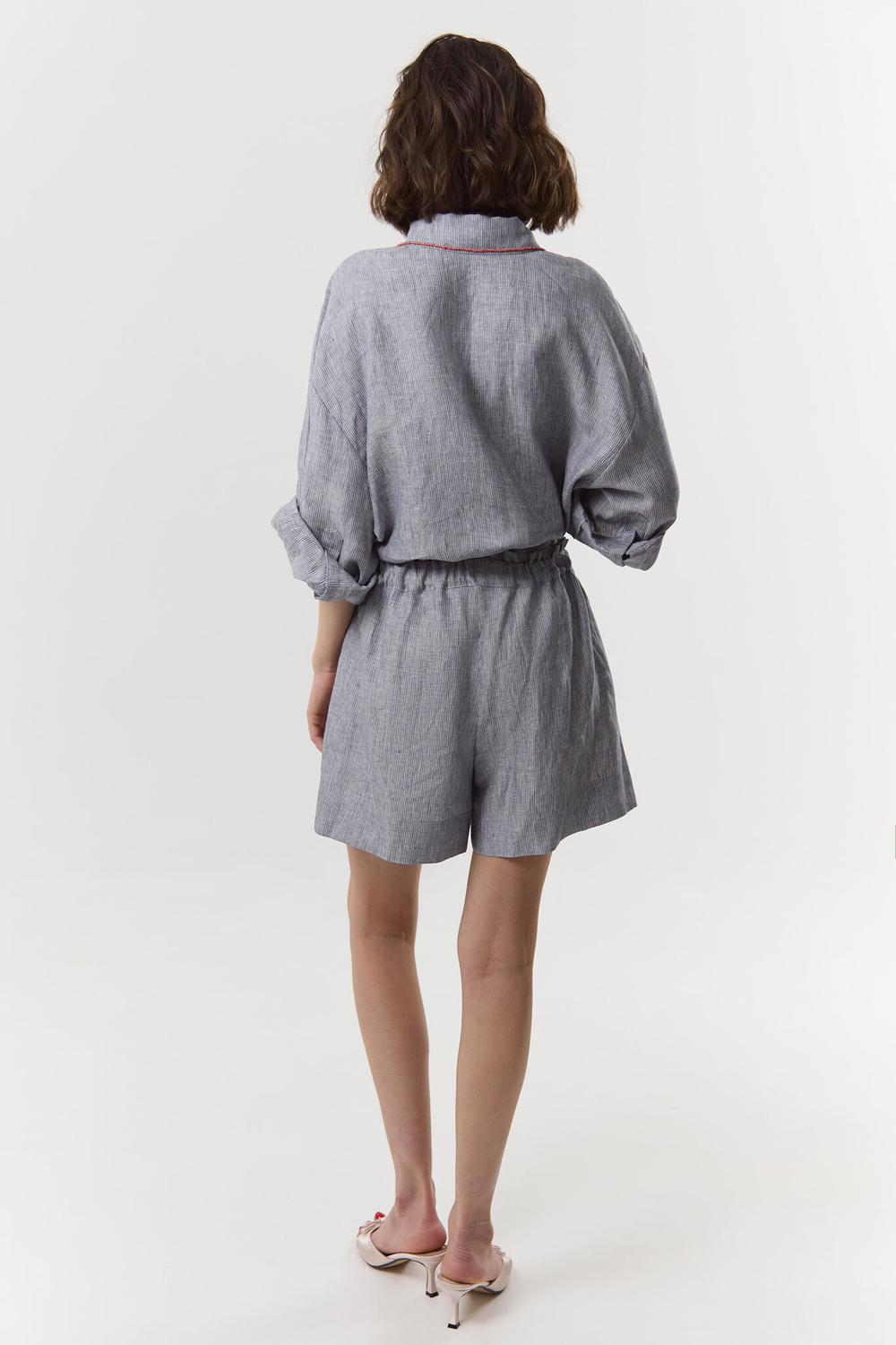 Шорты на резинке изо льна