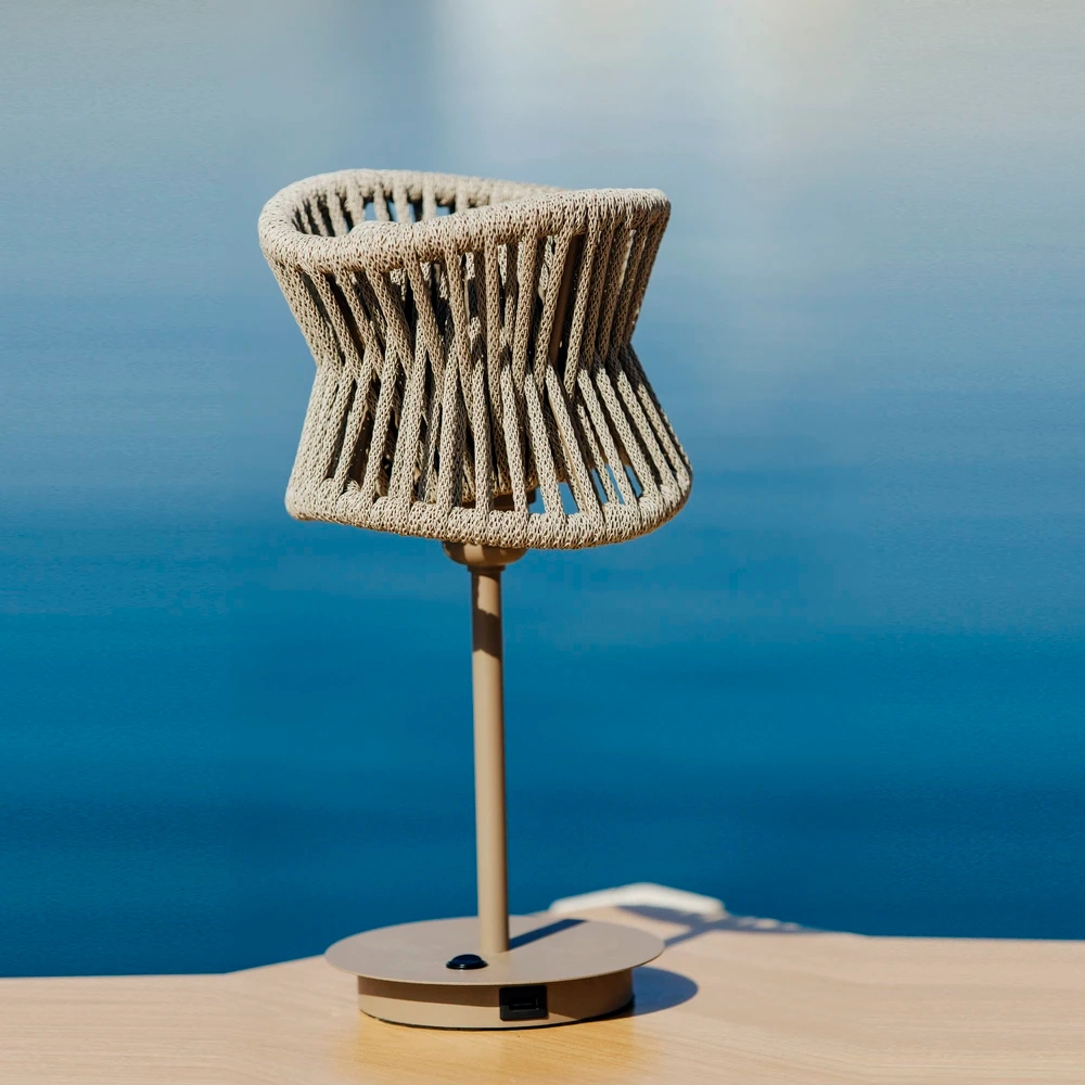 Декоративная настольная лампа Mantra POLINESIA 7134