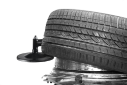 Шиномонтажный станок автомат M-231BP36 AE&T (220 В)