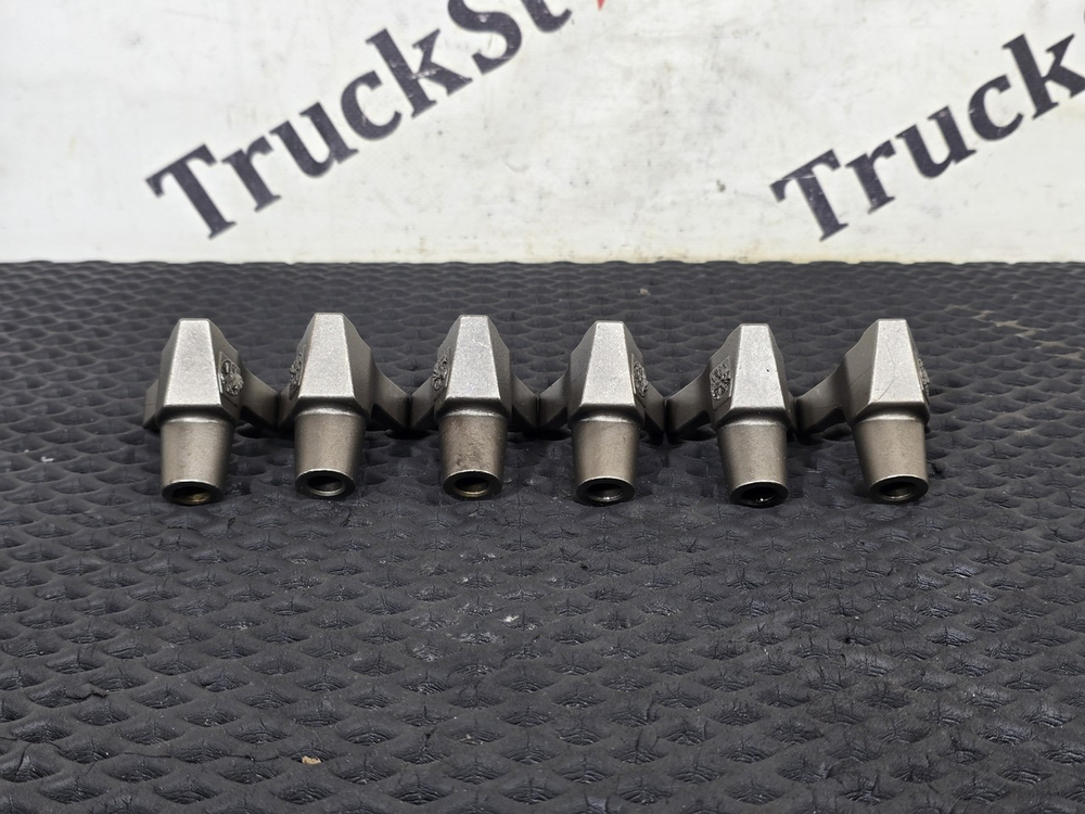 Комплект кронштейнов форсунок топливных 2017г