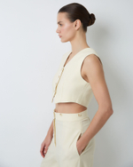 Жилет из шерсти белый шоколад