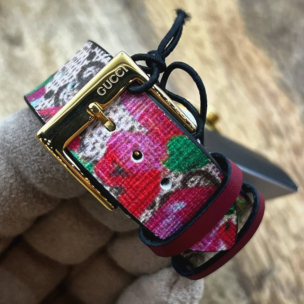 Часы Gucci