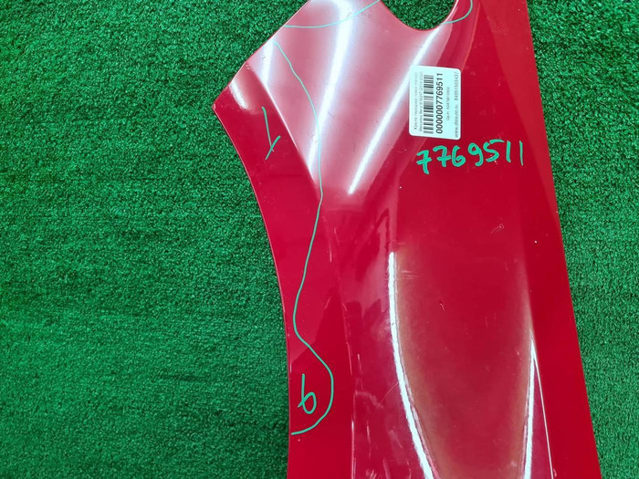 Крыло переднее левое Mercedes B w247 (2018-н.в.)