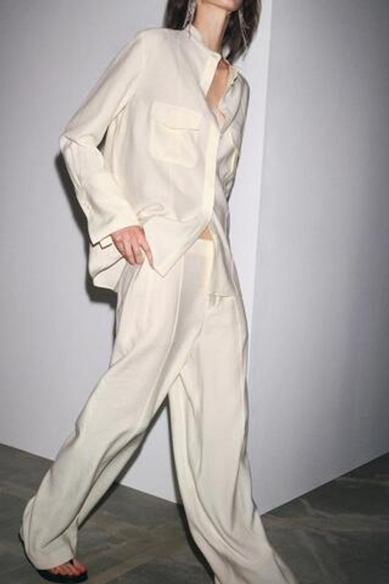 ZARA СТРУЯЩИЕСЯ БРЮКИ — ZW COLLECTION, ЭКРЮ