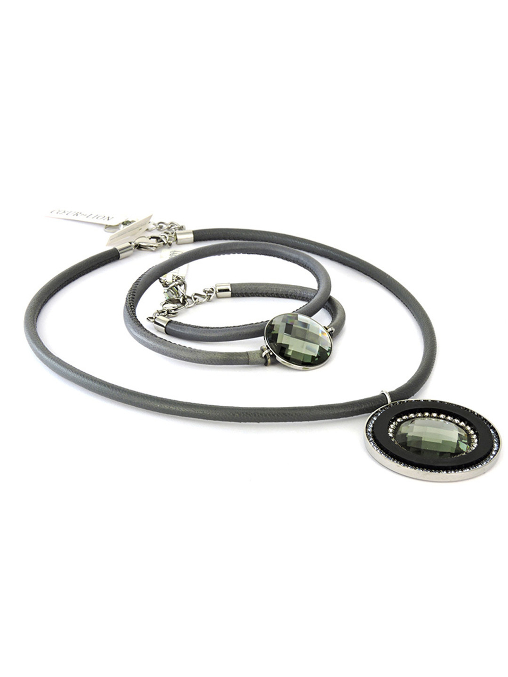 4301 Coeur de Lion — колье и стильный браслет из кожи благородного серого цвета с крупным кристаллом.
