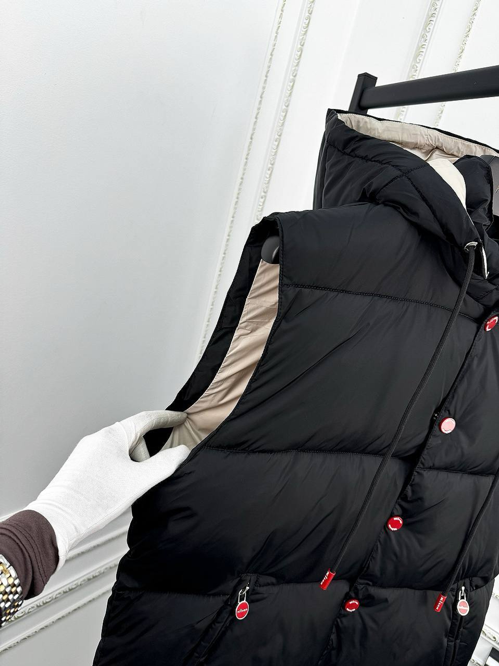 Безрукавка Kiton