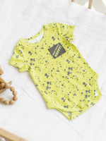 Боди для новорожденного с коротким рукавом желтое
