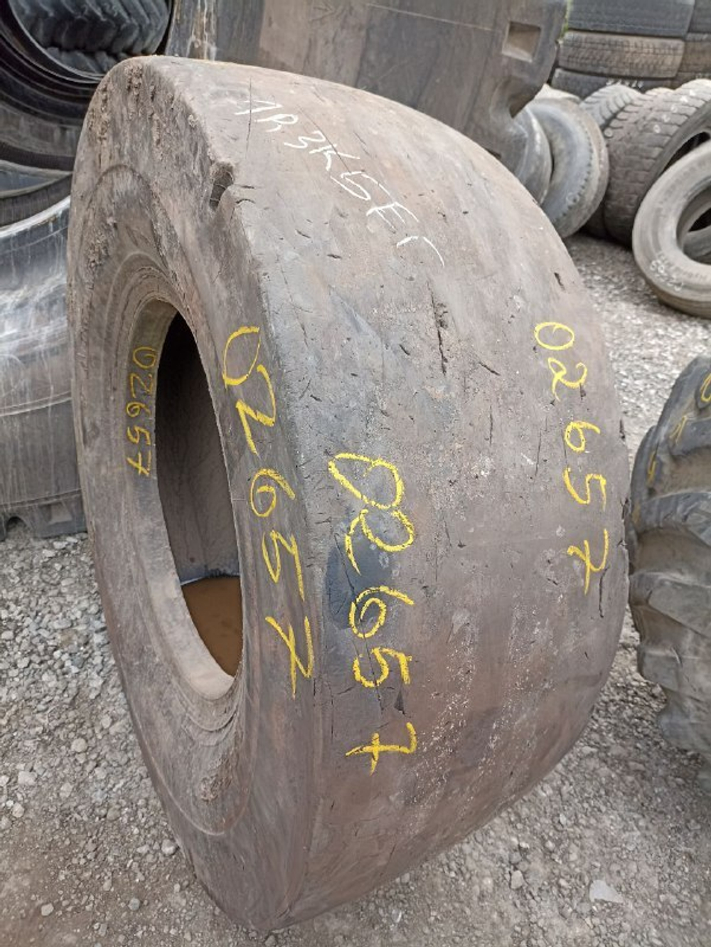 17.5-25 Advance L-5S шина б/у