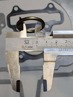 - Полный комплект прокладок для двигателя 139QMB скутера