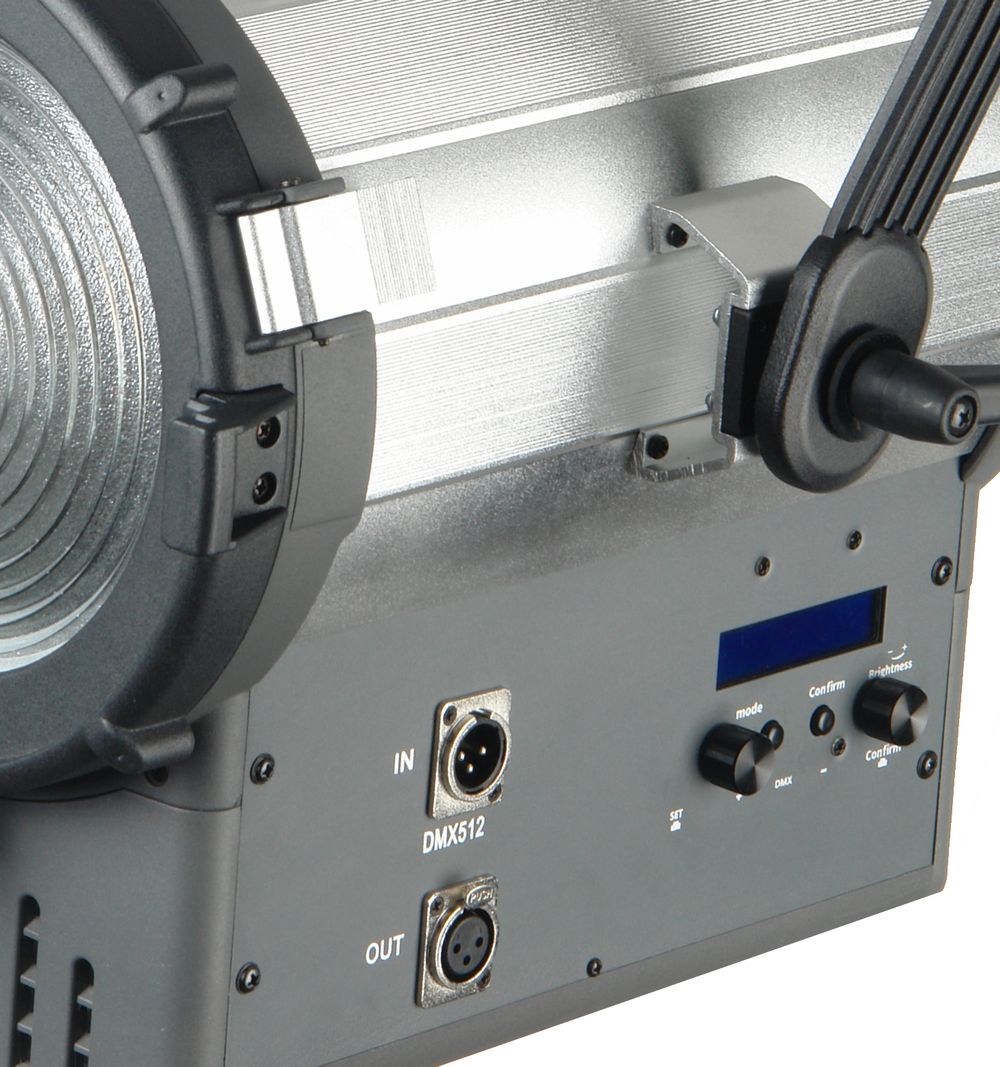 Светодиодный осветитель GreenBean Fresnel 300 LED X3 DMX