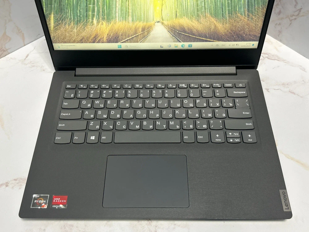 Ноутбук Lenovo V14-ADA (82C6006DRU) 14"/AMD Ryzen 3 3250U/RAM 8GB/SSD 256GB/AMD Radeon Graphics/1920*1080/TN/Windows 11/Подсветка кл-ры: НЕТ/Серый. Состояние: B1