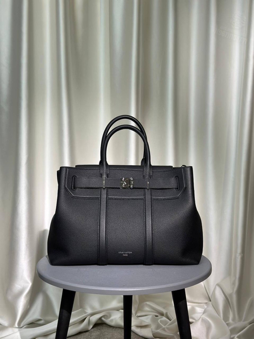 Деловая сумка Louis Vuitton Georges Tote MM