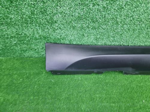 Накладка порога правая BMW X1 E84 (2009-2015)