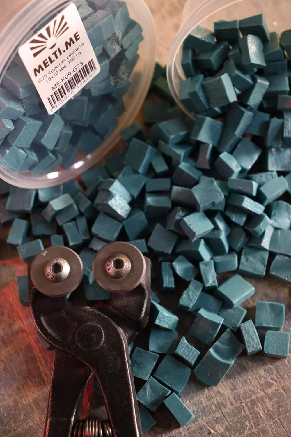 Нота G75 Колотая смальта 10х10 мм, 150 гр