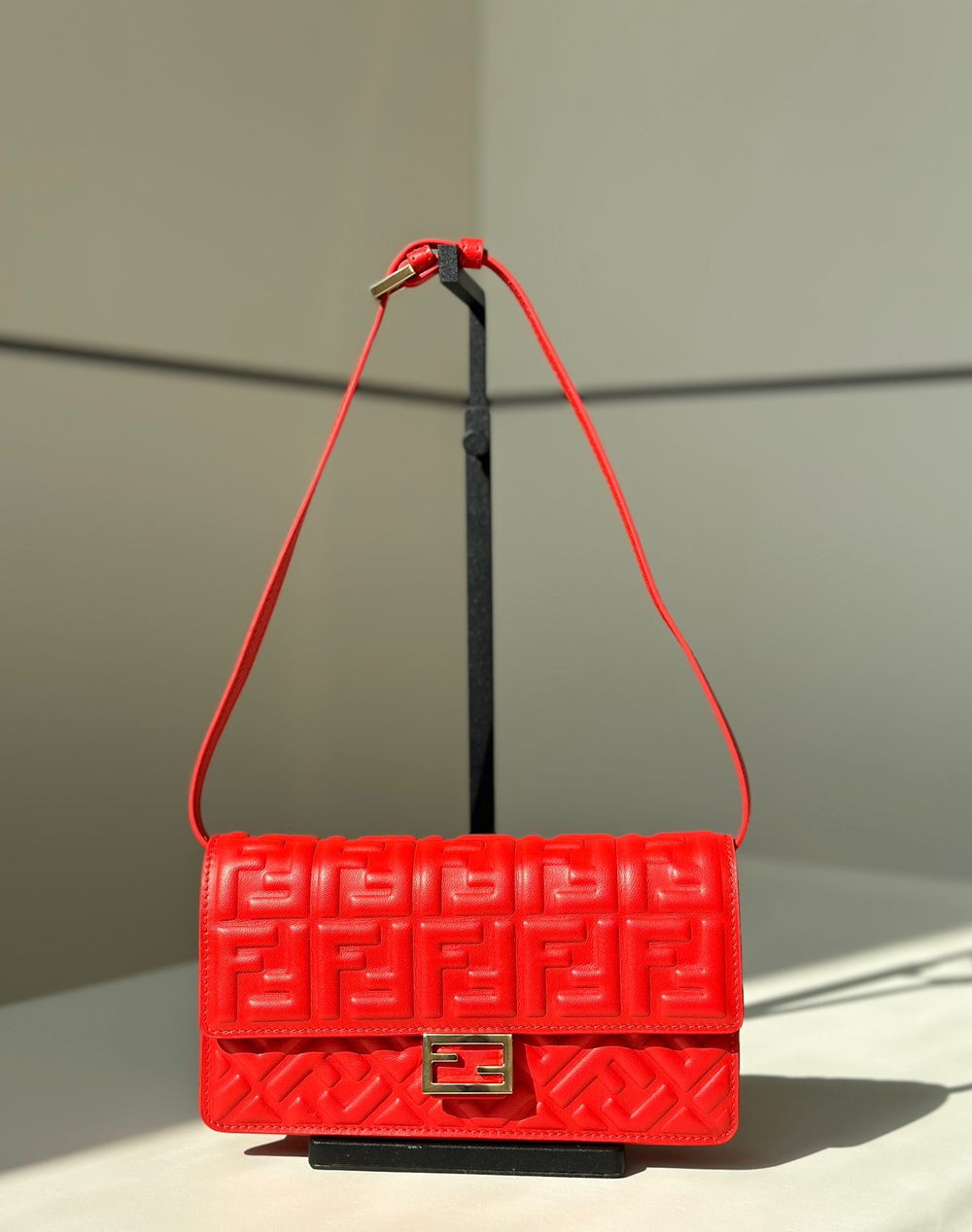 Fendi Wallet On Chain Baguette 21 cm