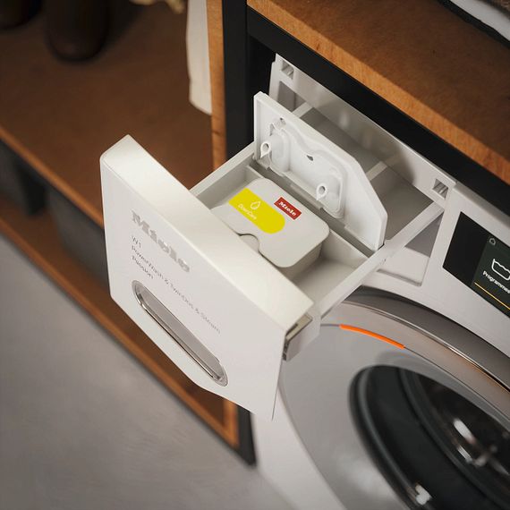 Средство для стирки изделий из пуха Miele DownCare Caps