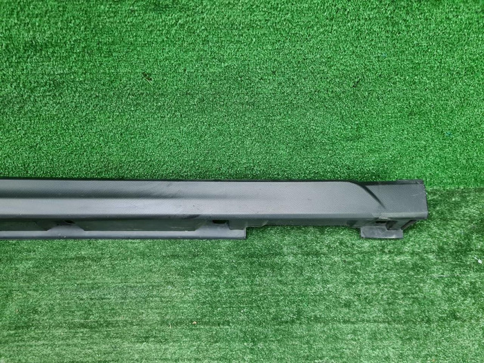 Накладка порога правая Subaru XV 2 GT (17-н.в.)