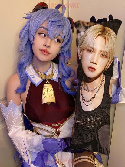 Мини дакимакура Кан Есан из Эйтиз арт. M1059, 60х20 см