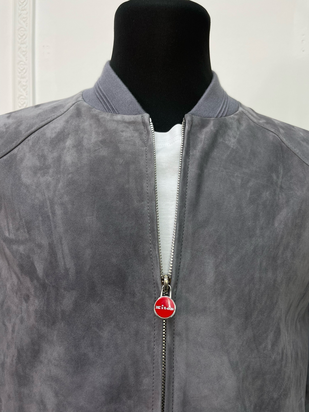 Замшевая куртка Kiton