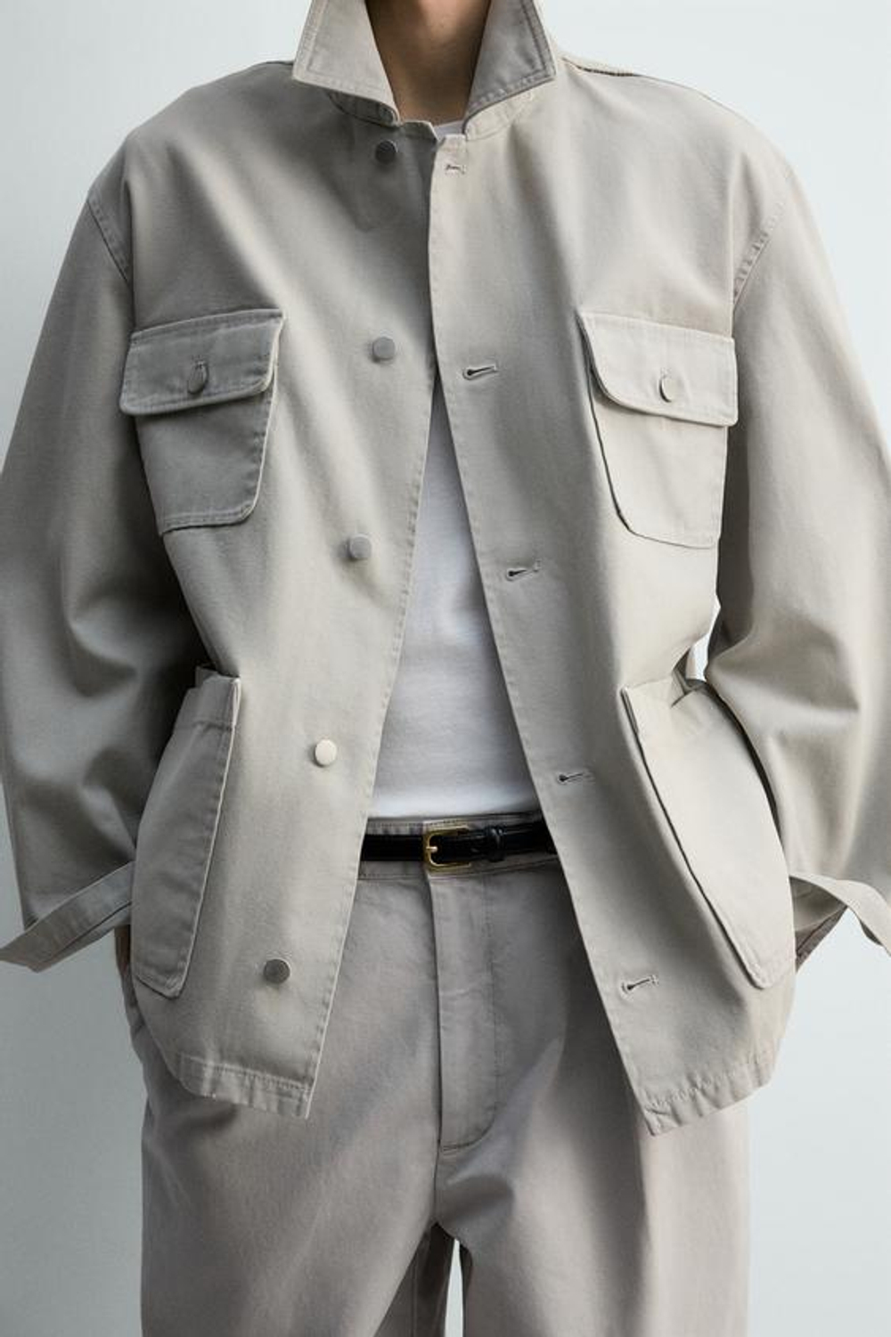 ZARA БРЮКИ RELAXED FIT СО СКЛАДКАМИ LIMITED EDITION, ЖЕМЧУЖНО-СЕРЫЙ