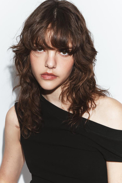 ZARA ФУТБОЛКА С ВЫРЕЗОМ ЛОДОЧКОЙ, ЧЕРНЫЙ