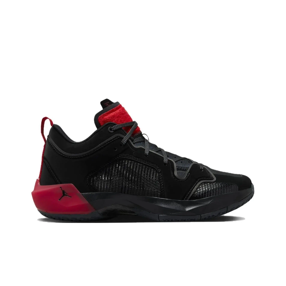 Мужские кроссовки Air Jordan 37 Low PF 'Bred' DQ4123-007
