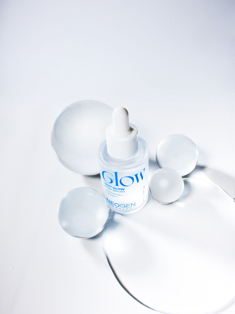 Осветляющая сыворотка для разглаживания и сияния NEOGEN DERMALOGY Next Glow prep serum с 10% PHA и ниацинамидомс 10% PHA и ниацинамидом 32 мл