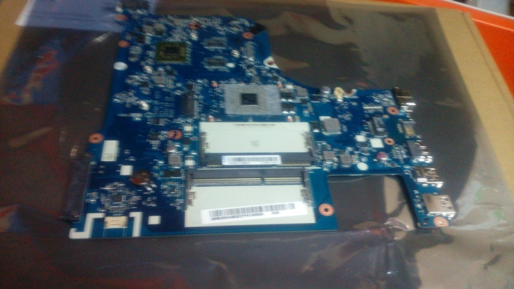 Материнская плата для ноутбука Lenovo G70-35 Laptop NM-A671 NOK AMD A6-6310 1G (5B20K04303), оригинал