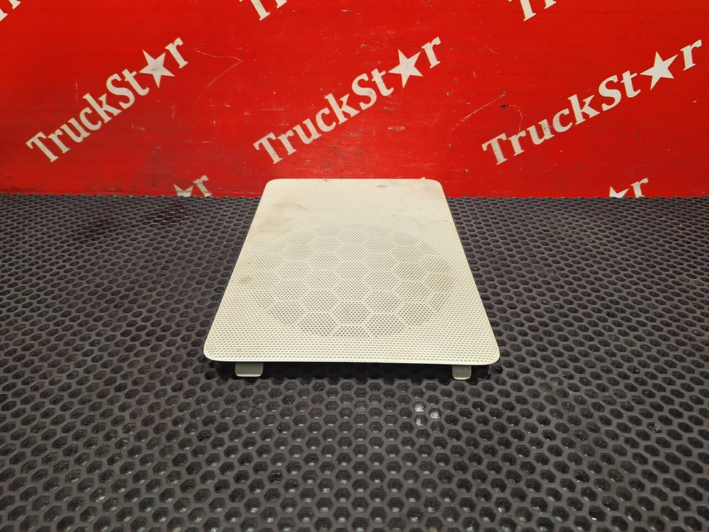 Решетка динамика левая 2020г